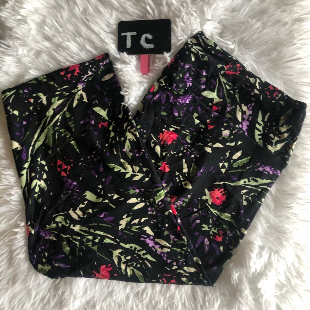 ✨3/30- Lularoe TC Leggings✨